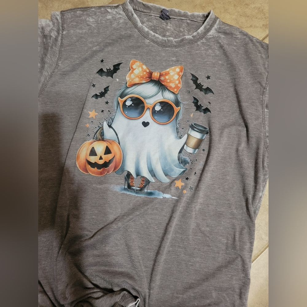 Gray Halloween Ghost Graphic Tee